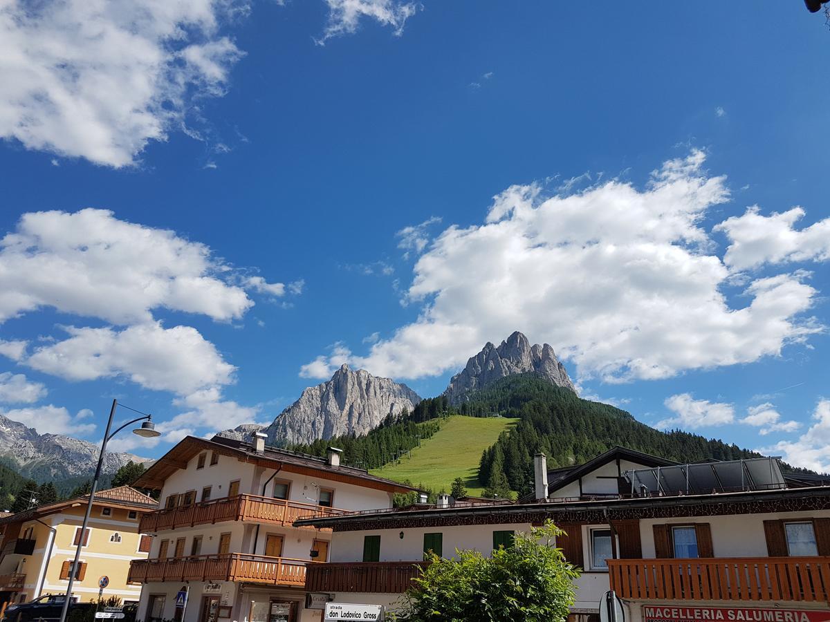 Casa Paola Apartamento Pozza di Fassa Exterior foto